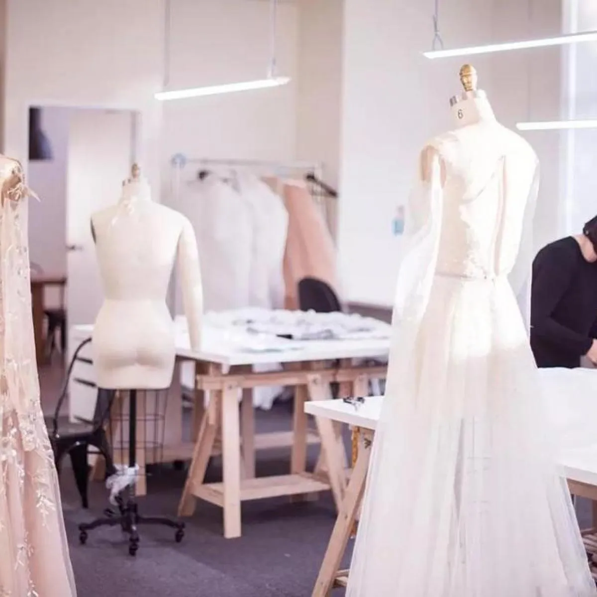 Incredibile cappotto in tulle, giacca in tulle a strati extra gonfi per il palco e le performance, mantello da donna, soffice e