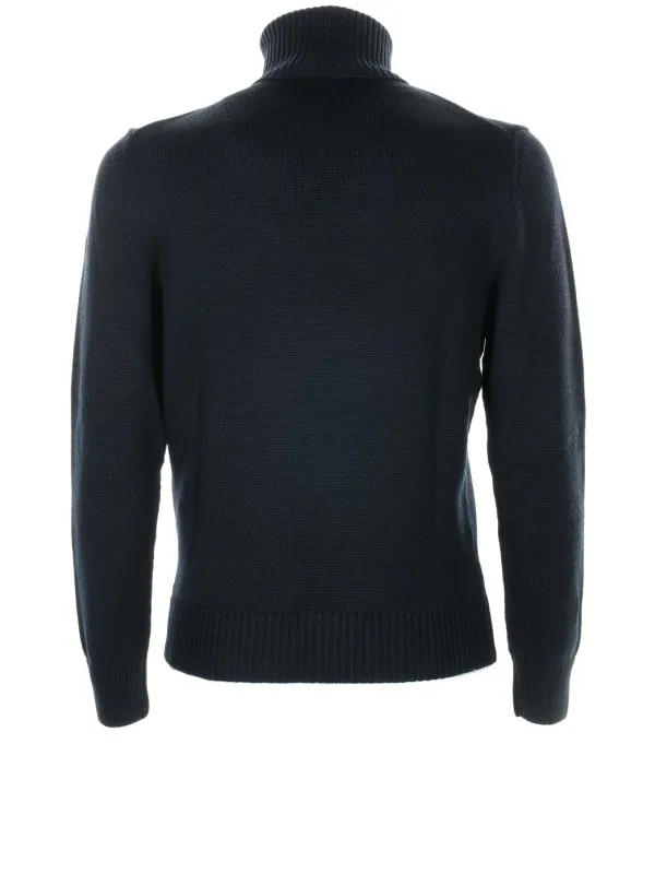 Navy turtleneck in wool