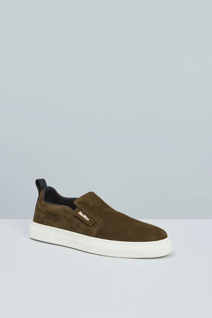 Slip on in pelle scamosciata